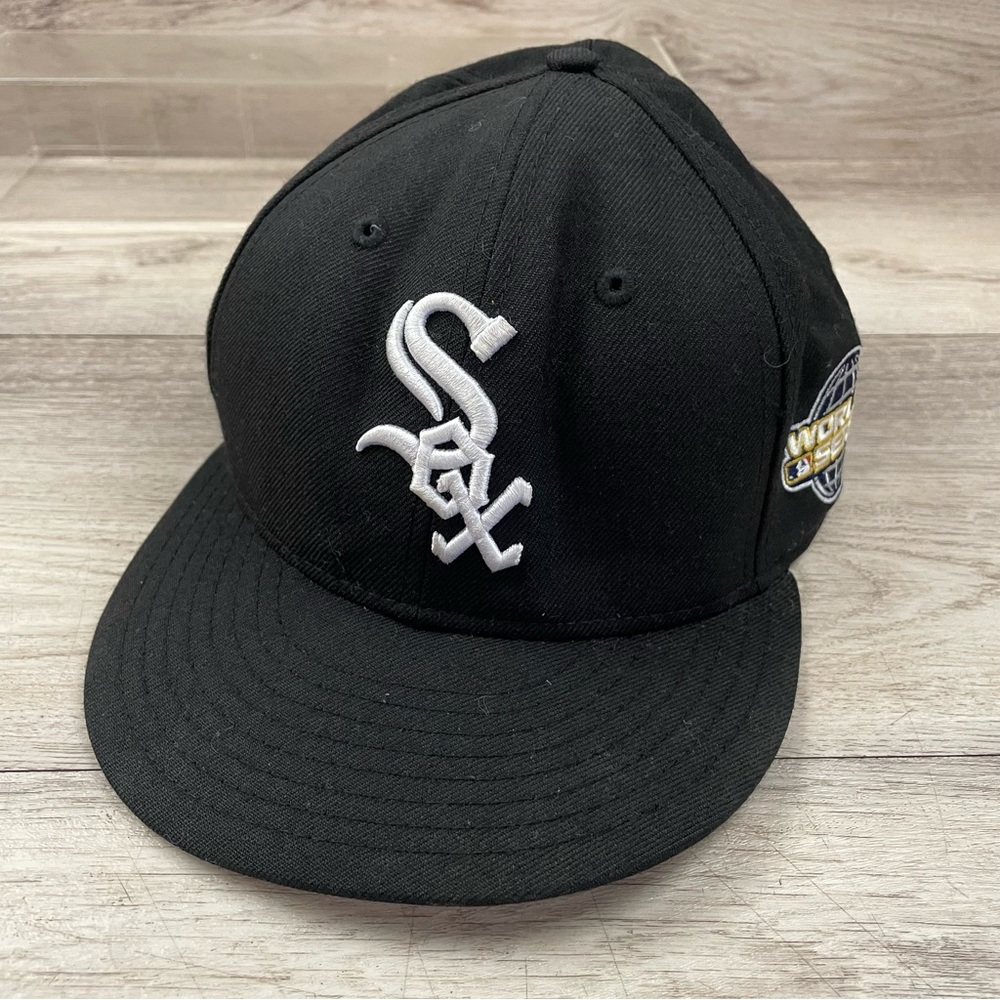 Chicago White Sox 2005 World Series Vintage New Era Size 8 Fitted Hat/Cap